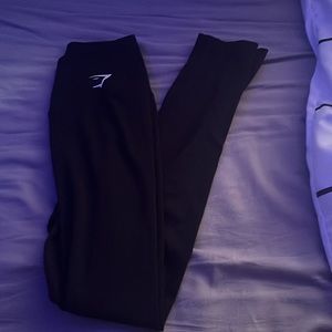 black gymshark leggings
